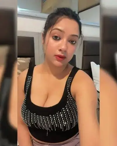 Call Girls Service Sitai