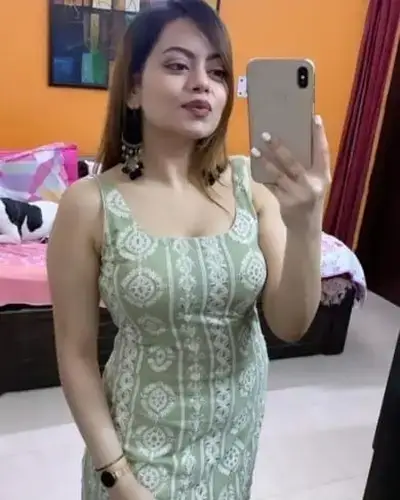 Call Girl in Sitai
